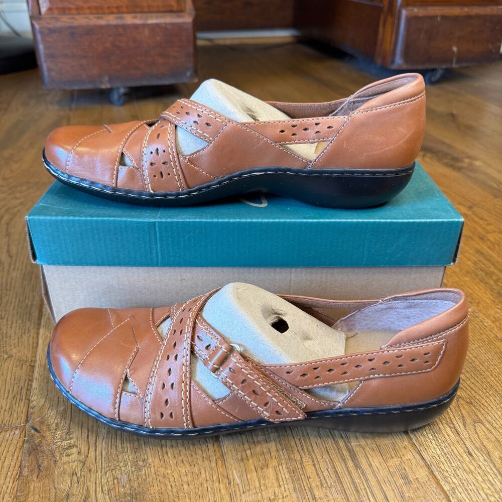 Clark Bendables Ashland Spin Brown "Tan" Leather Women’s 10N Adjustable Comfort - Picture 2 of 5